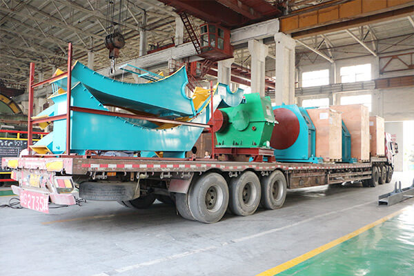 球磨機發(fā)貨 球磨機發(fā)貨