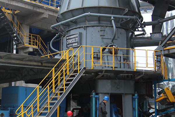 山西年產(chǎn)30萬噸礦粉線主機(jī)設(shè)備