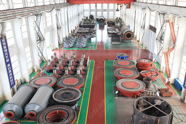 機(jī)加工車間 機(jī)加工車間