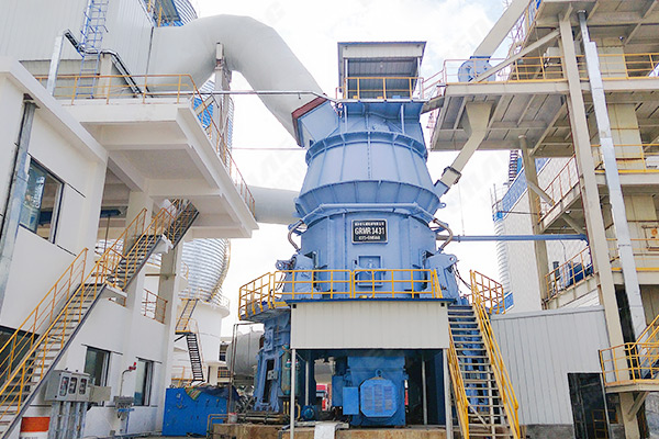 新鄉(xiāng)長城機(jī)械石灰石粉磨設(shè)備 新鄉(xiāng)長城機(jī)械石灰石粉磨設(shè)備