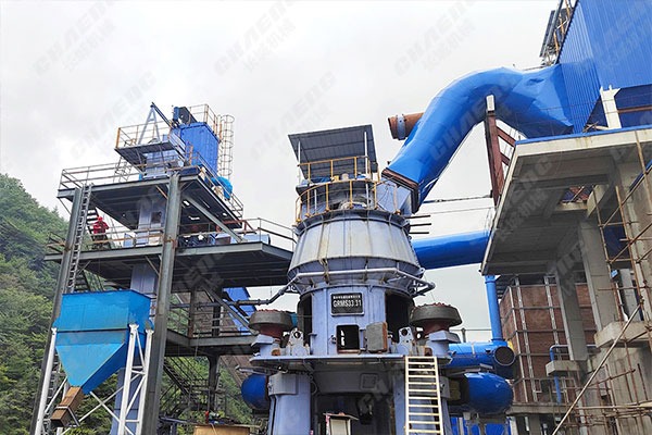 吉林年產(chǎn)30萬噸礦粉線項(xiàng)目安裝調(diào)試現(xiàn)場(chǎng) 吉林年產(chǎn)30萬噸礦粉線項(xiàng)目安裝調(diào)試現(xiàn)場(chǎng)