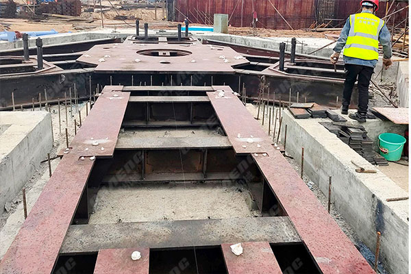 湖北年產(chǎn)60萬噸鋼渣線項(xiàng)目安裝現(xiàn)場(chǎng) 湖北年產(chǎn)60萬噸鋼渣線項(xiàng)目安裝現(xiàn)場(chǎng)