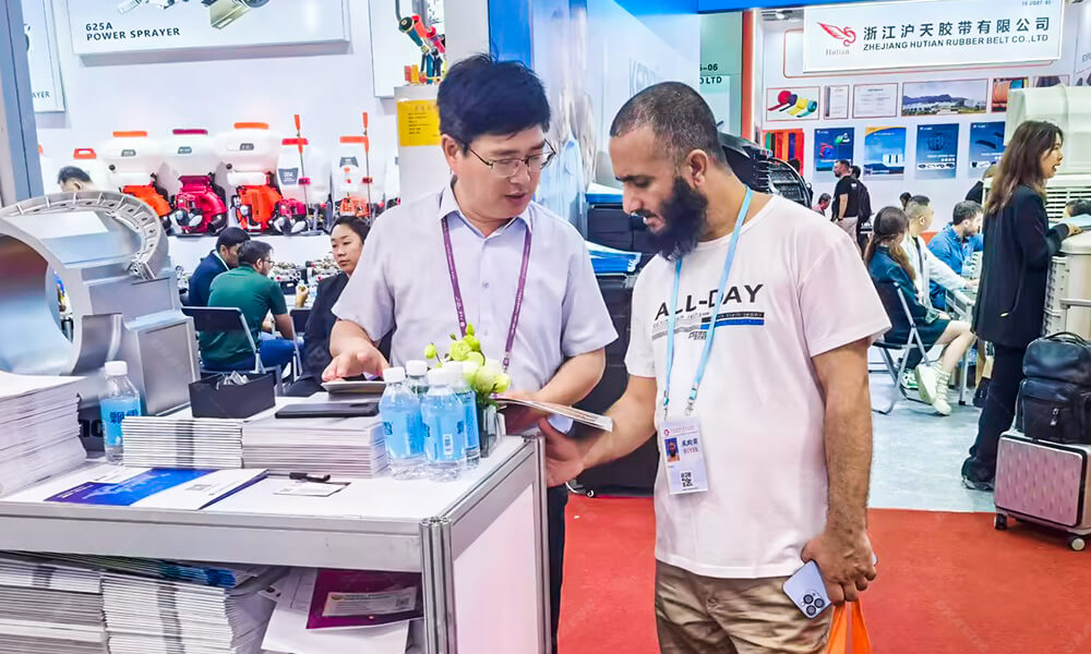 廣交會(huì)“中國(guó)制造行”圓滿收官，新鄉(xiāng)長(zhǎng)城期待與全球客戶再相聚！